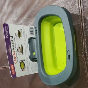 Animal collapsible kennel bowl